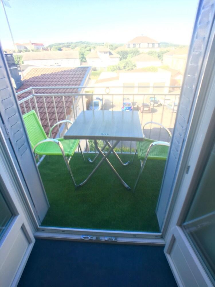 Residence Louis Quartier Centre Ville Vittel Ngoại thất bức ảnh